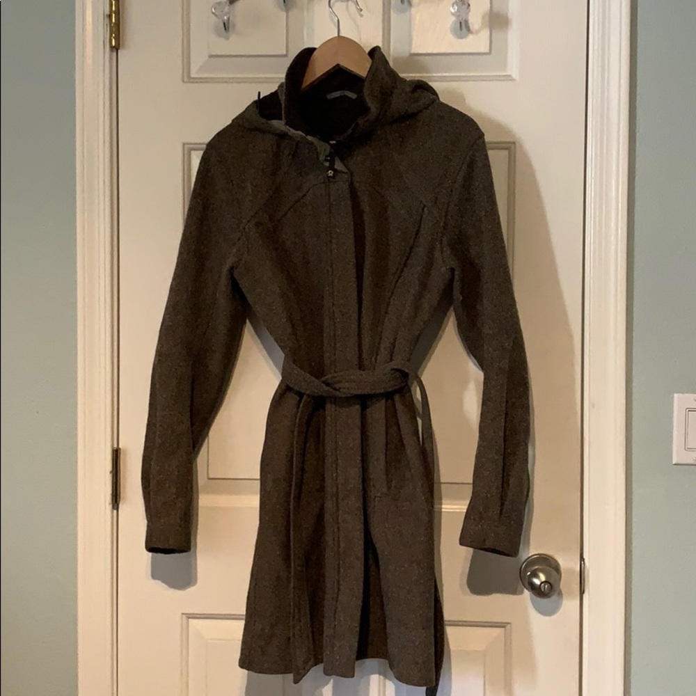 Lulu waterproof jacket